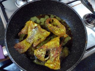 Baiguni Fish Curry Step by Step